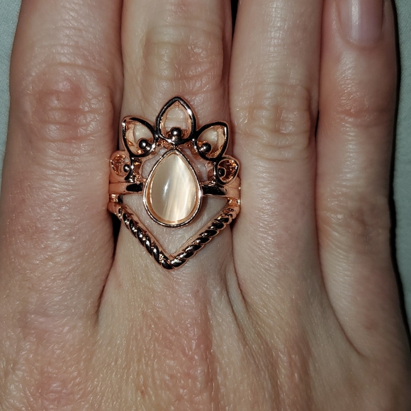 Fun style ring